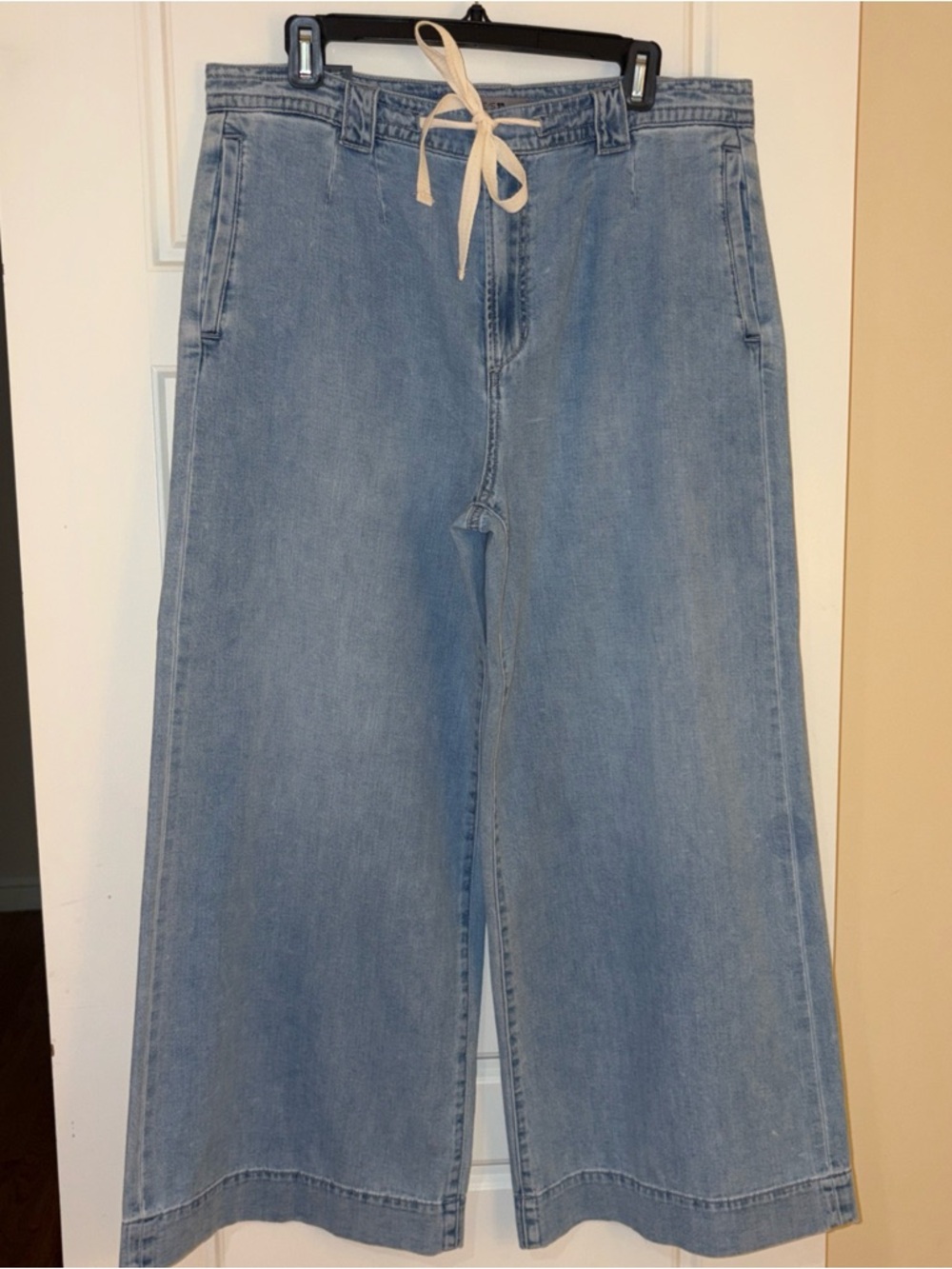 Joe’s Wide Leg Jeans with Tie at Waist (NWT) size 32